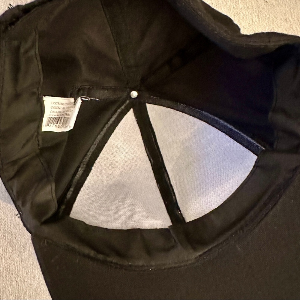 Vampire Bat Cap - Picture 4 of 4
